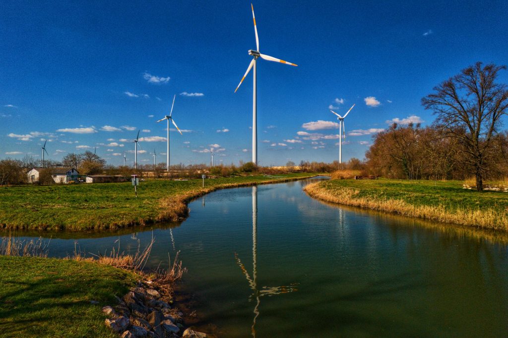 Sustainable Financing Solutions: Exploring Zöldhitel Csoport and Microcredit Options in Hungary - Empresas de empréstimo na Hungria