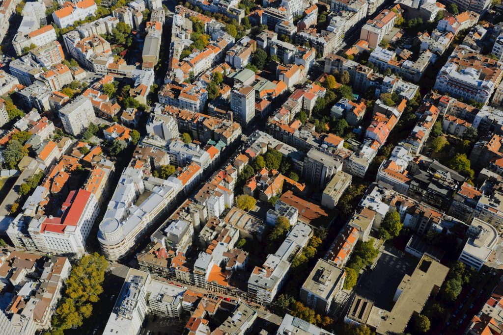 Understanding the Loan Landscape in Serbia: Insights from Komercijalna banka and Procredit Bank - Empresas de empréstimo na Sérvia