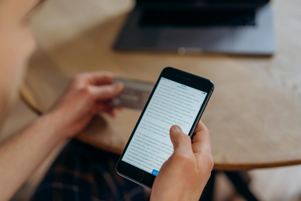 Comparative Analysis of Credit Card Offers: What Banistmo and Global Bank Bring to the Table for Panamas Consumers - Empresas de cartão de crédito no Panamá