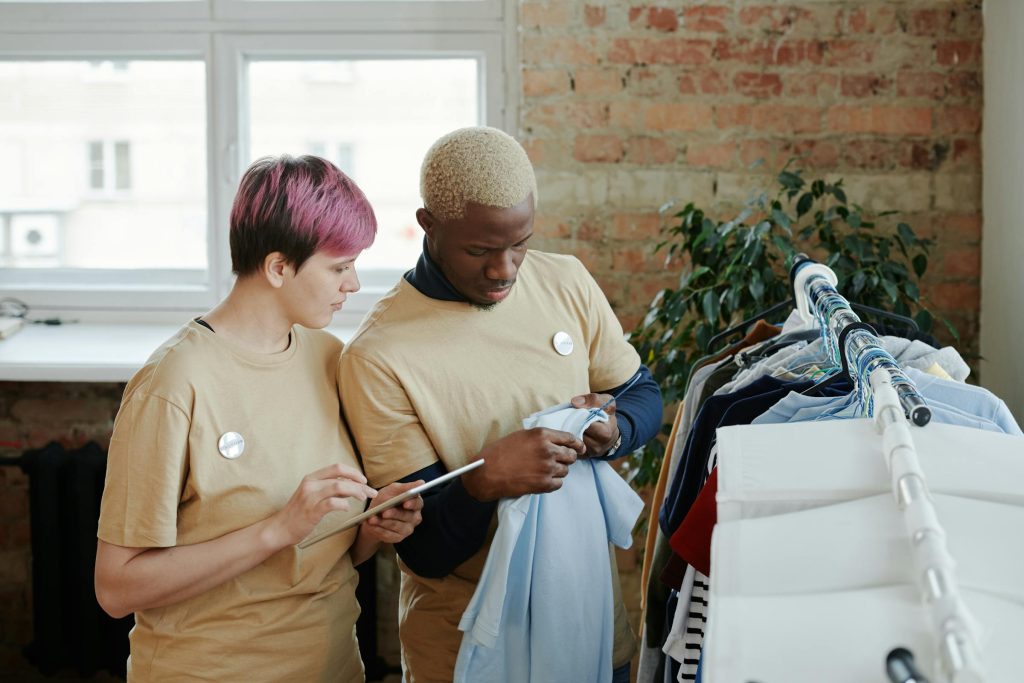 Understanding the Role of Nonprofit Organizations in Italys Credit Card Industry: A Look at the Associazione Oncologica Bergamasca and Beyond - Empresas de cartão de crédito na Itália