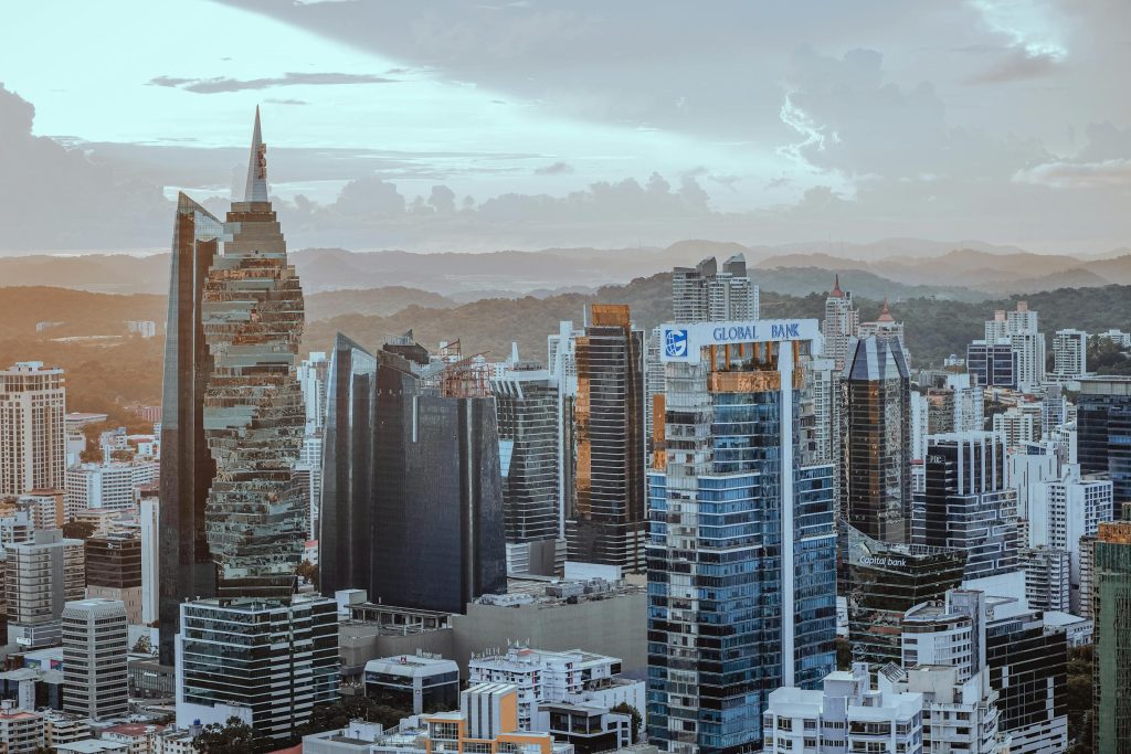 Navigating the Loan Landscape in Panama: Insights into Major Banks and Financial Institutions - Empresas de empréstimo no Panamá