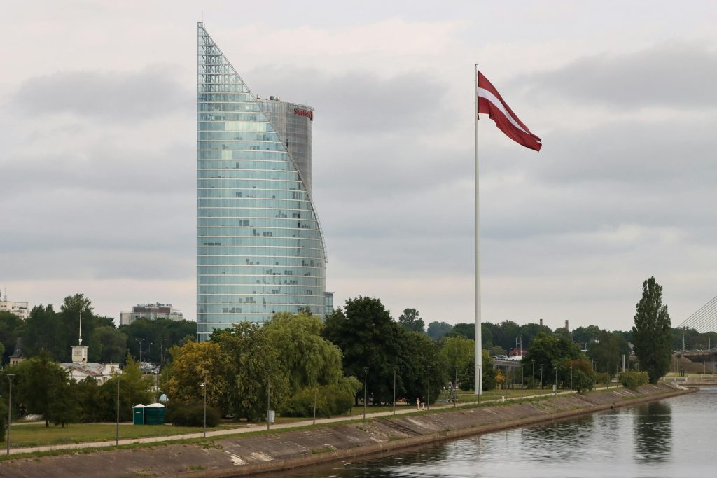 Navigating the Loan Landscape in Latvia: A Comprehensive Guide to Top Lenders like 4finance and Swedbank - Empresas de empréstimo na Letônia
