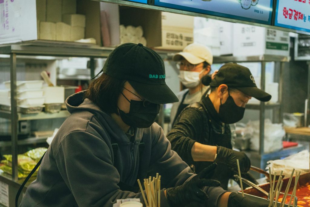 Navigating the Job Market: A Comprehensive Guide to Greeces Leading Companies and Opportunities - Melhores oportunidades de emprego na Grecia