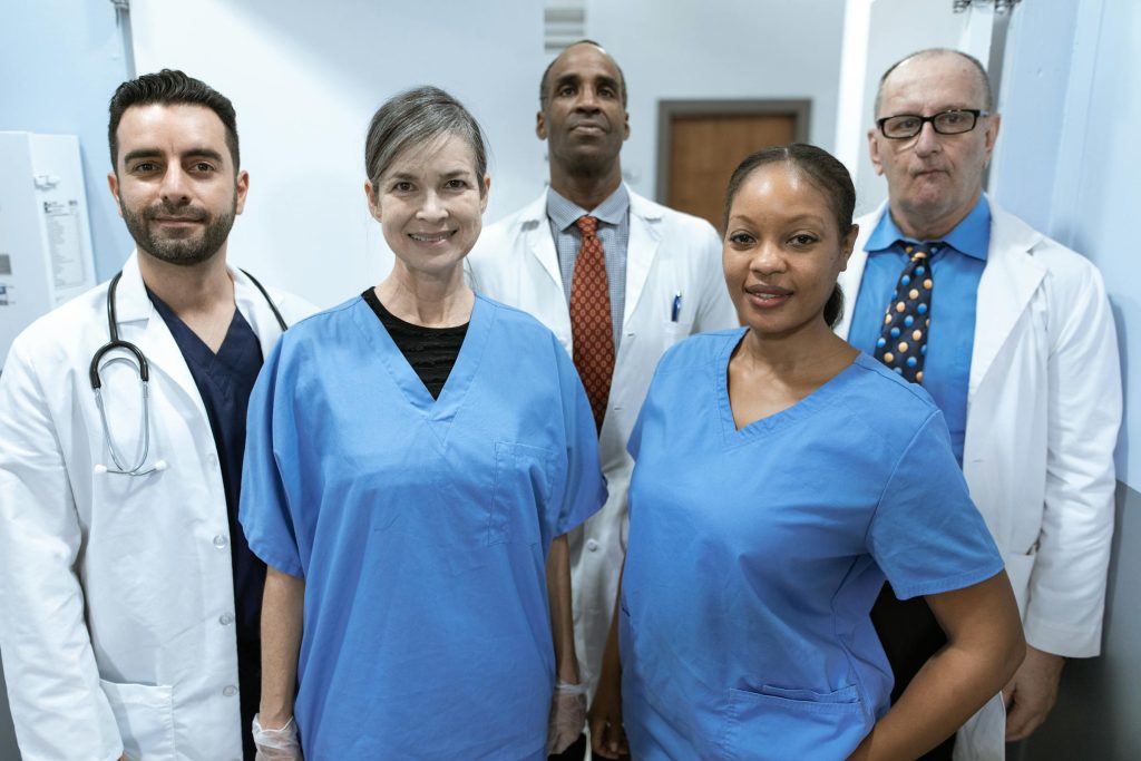 Healthcare to Hospitality: Exploring Diverse Career Paths in Puerto Ricos Economy - Melhores oportunidades de emprego em Porto Rico